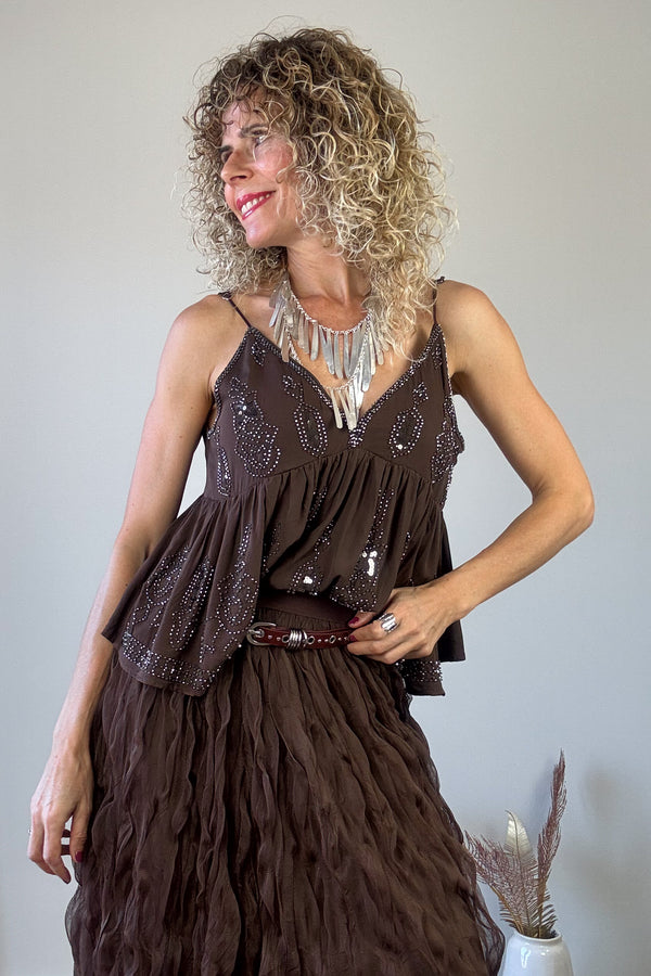 Cinturón fino tachas serraje