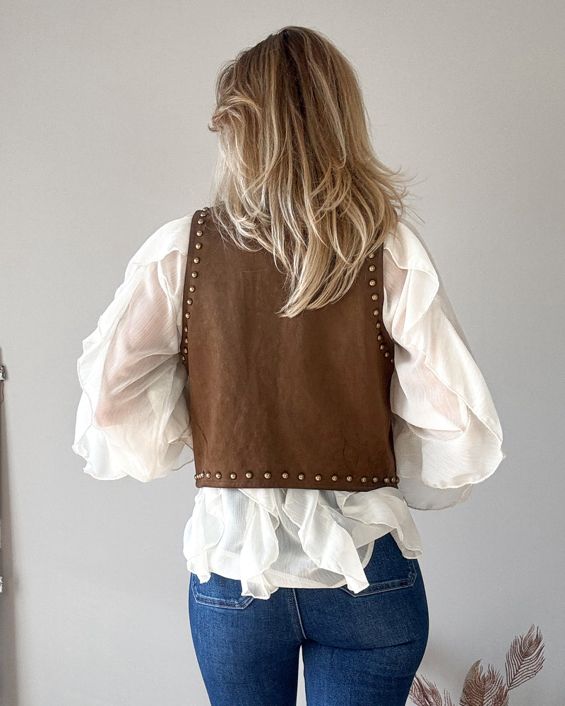 Chaleco antelina tachas