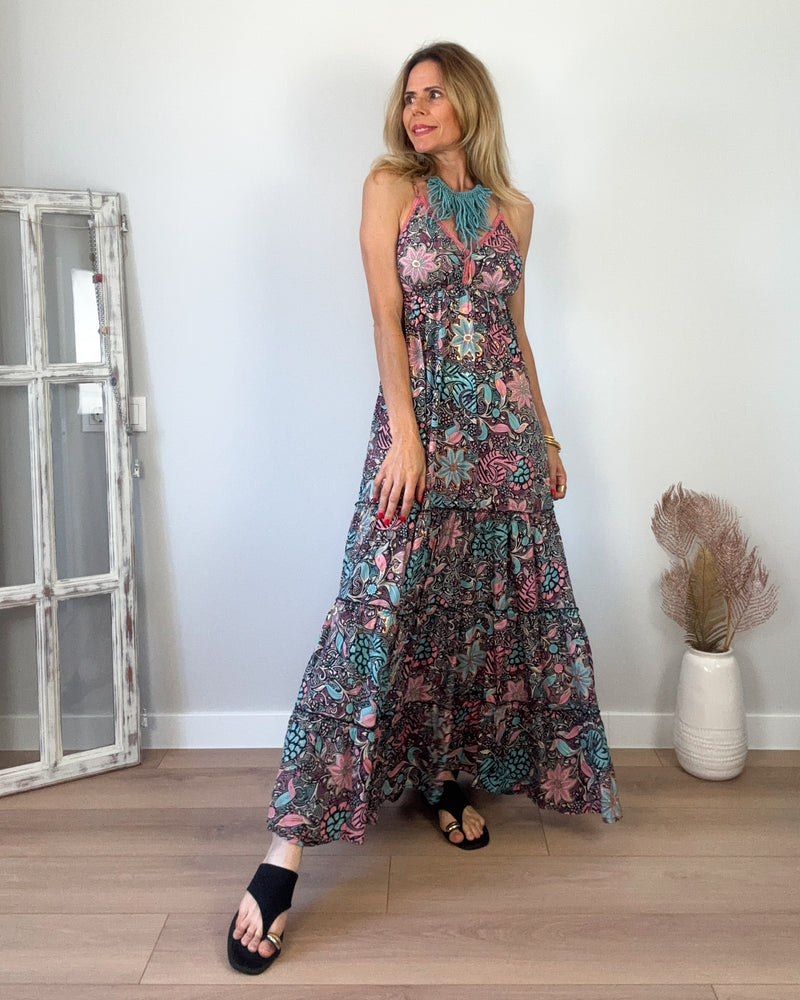 Vestido negro engomado