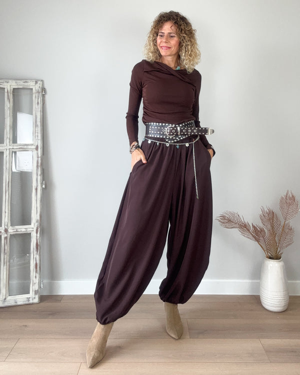 Pantalón chocolate aladin