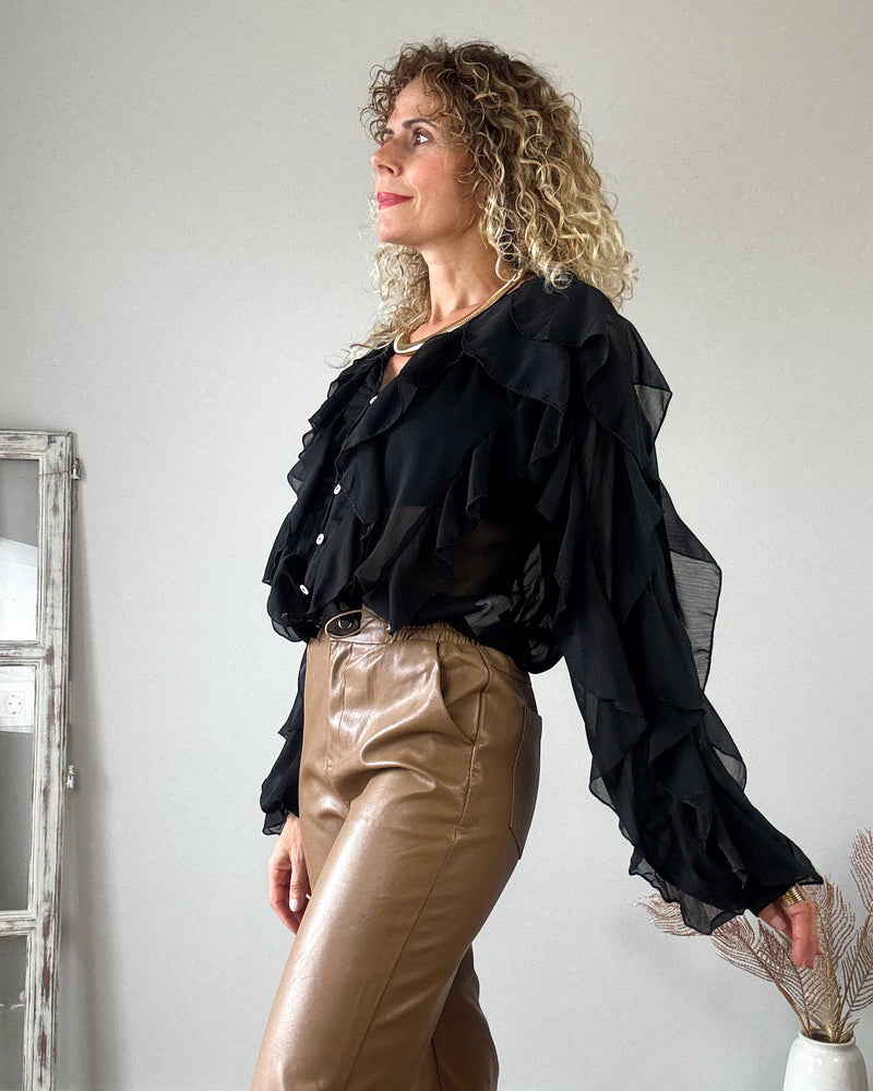 Blusa chorreras negra