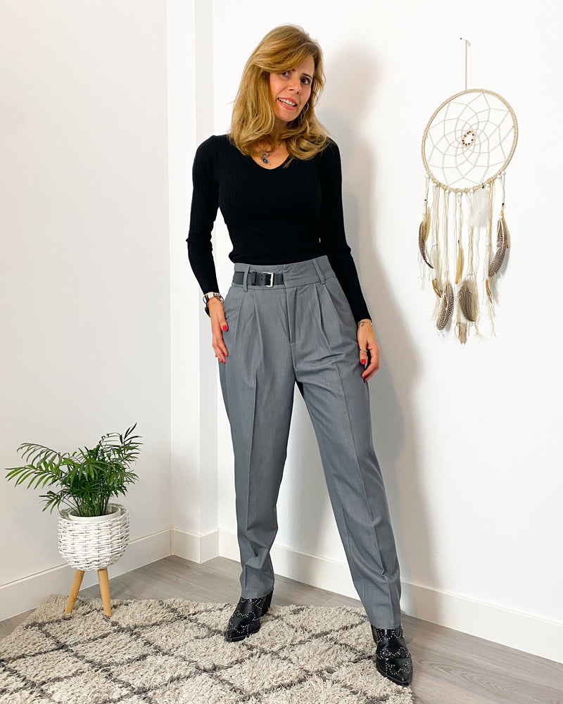Pantalón gris polipiel