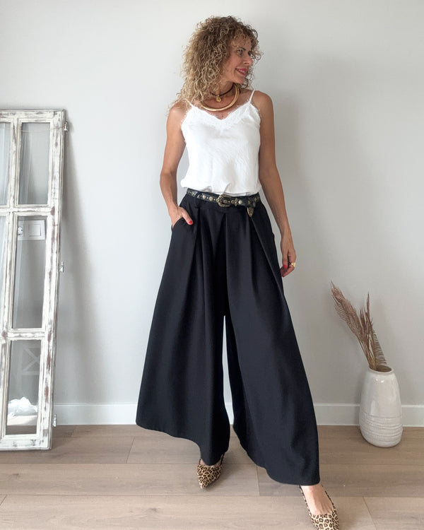 Pantalón negro wideleg