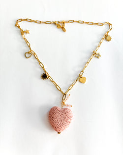 COLLAR CORAZÓN ROSA