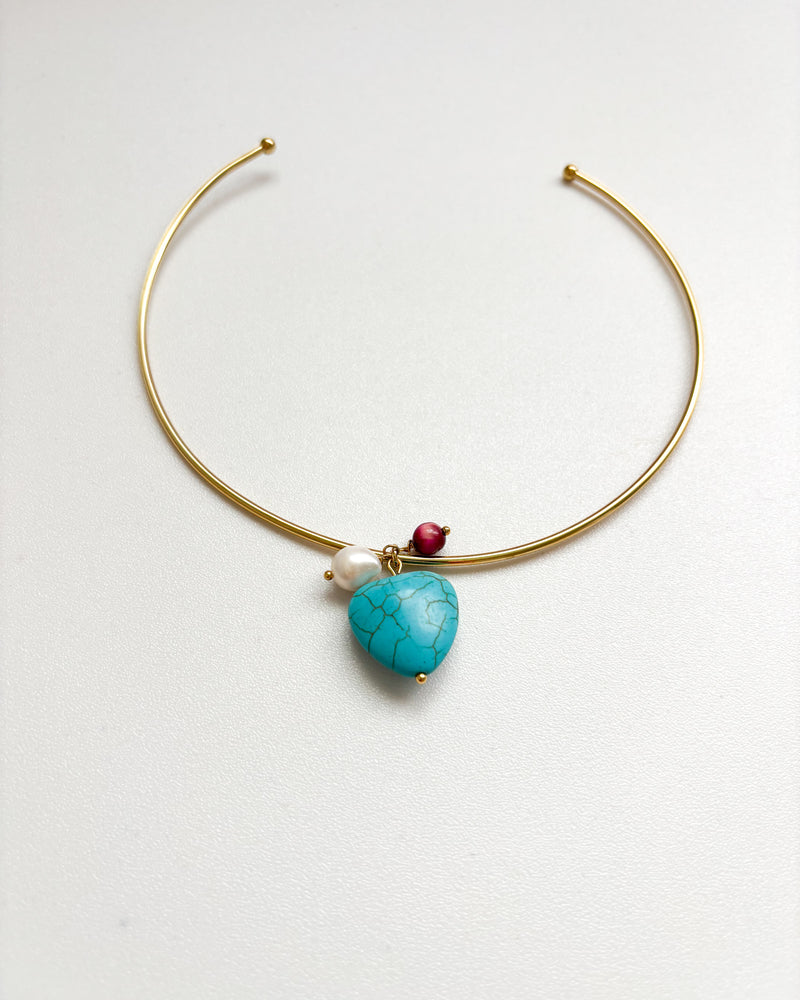 CHOCKER CORAZÓN DORADO