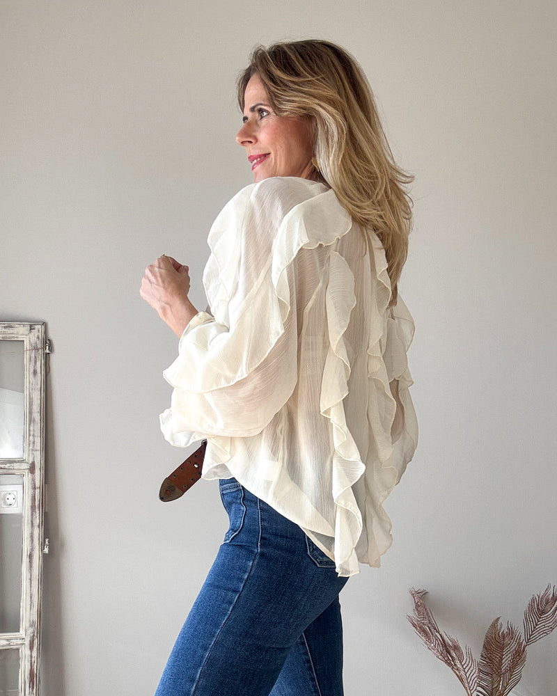 Blusa beige volantes