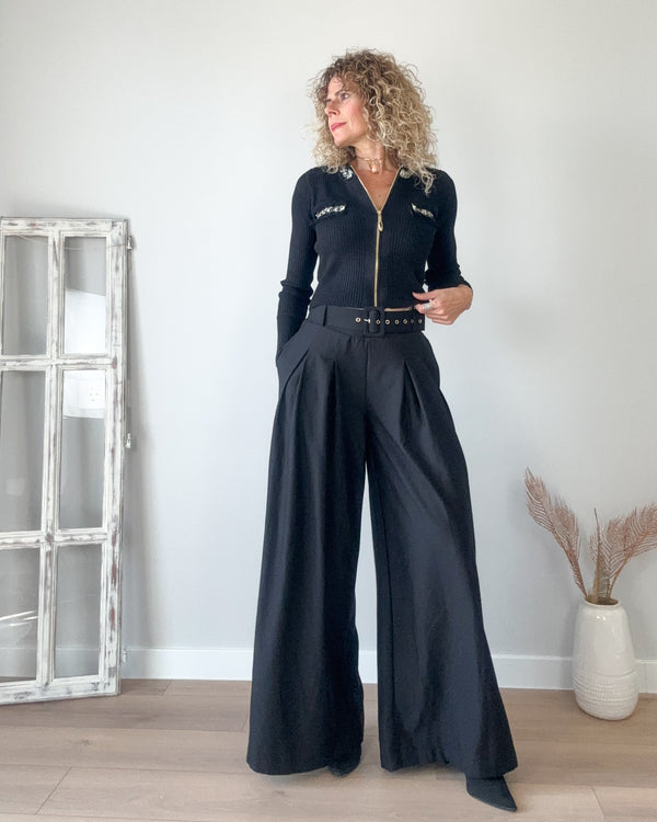 Pantalón negro ancho