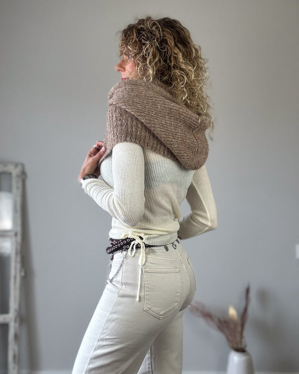 Gorra capucha tostada