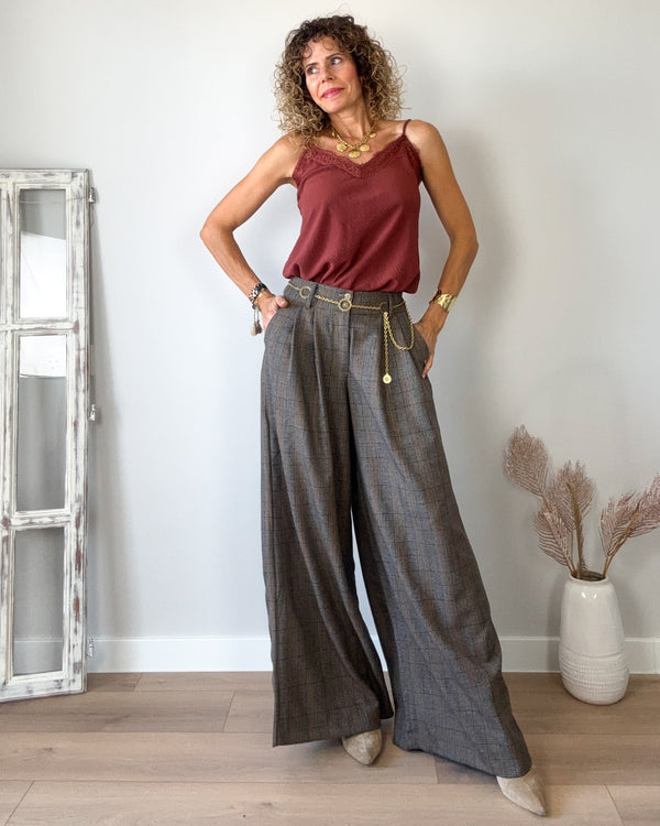 Pantalón cuadros marrón