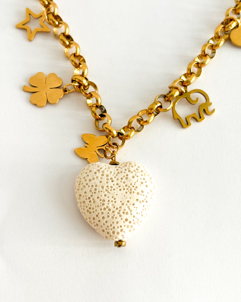 COLLAR CORAZÓN BLANCO