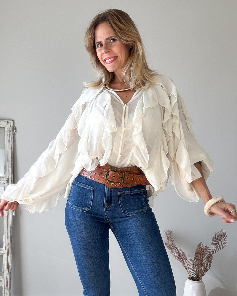 Blusa beige volantes