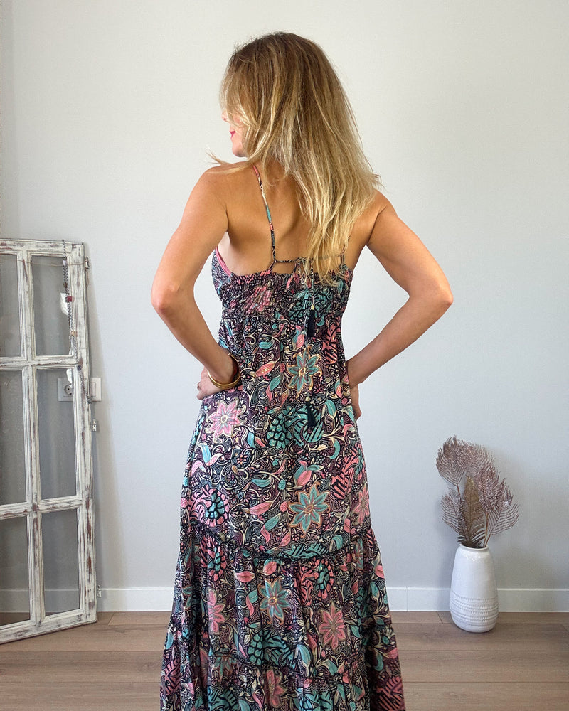 Vestido negro engomado
