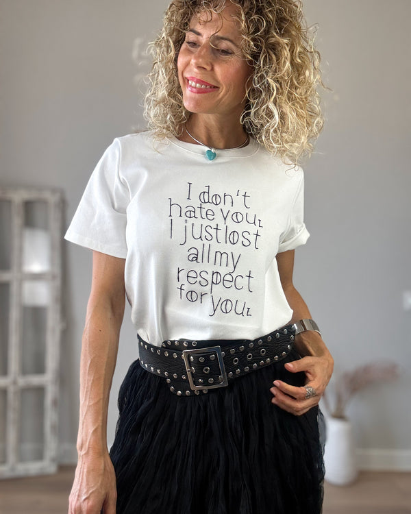 Camiseta mensaje hilo