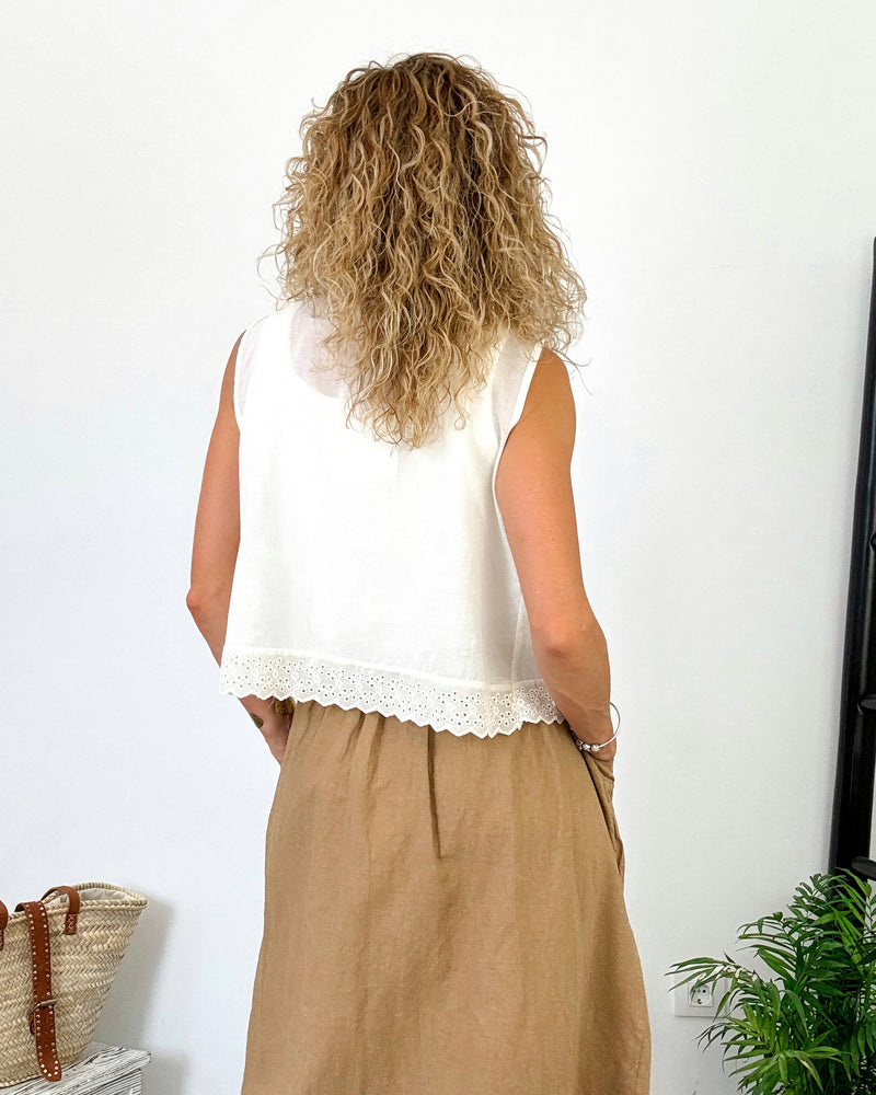 Chaleco puntilla beige
