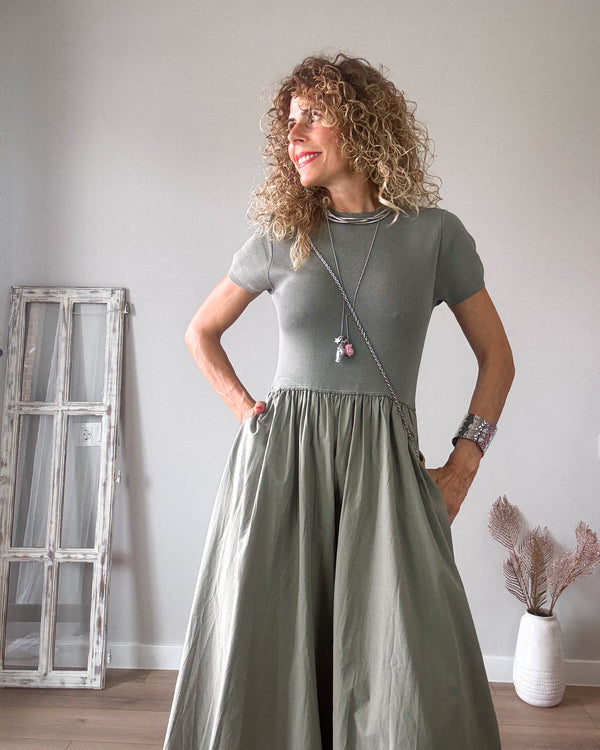 Vestido oliva combi