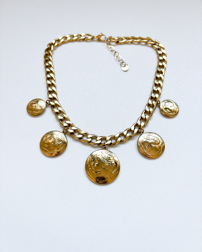 COLLAR MONEDAS DORADO