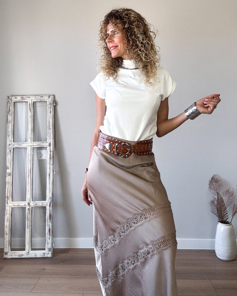 Falda satén champan