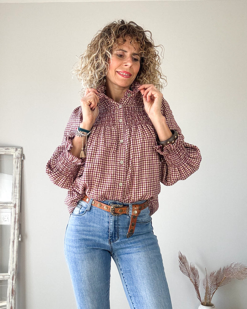 Blusa cuadros engomada