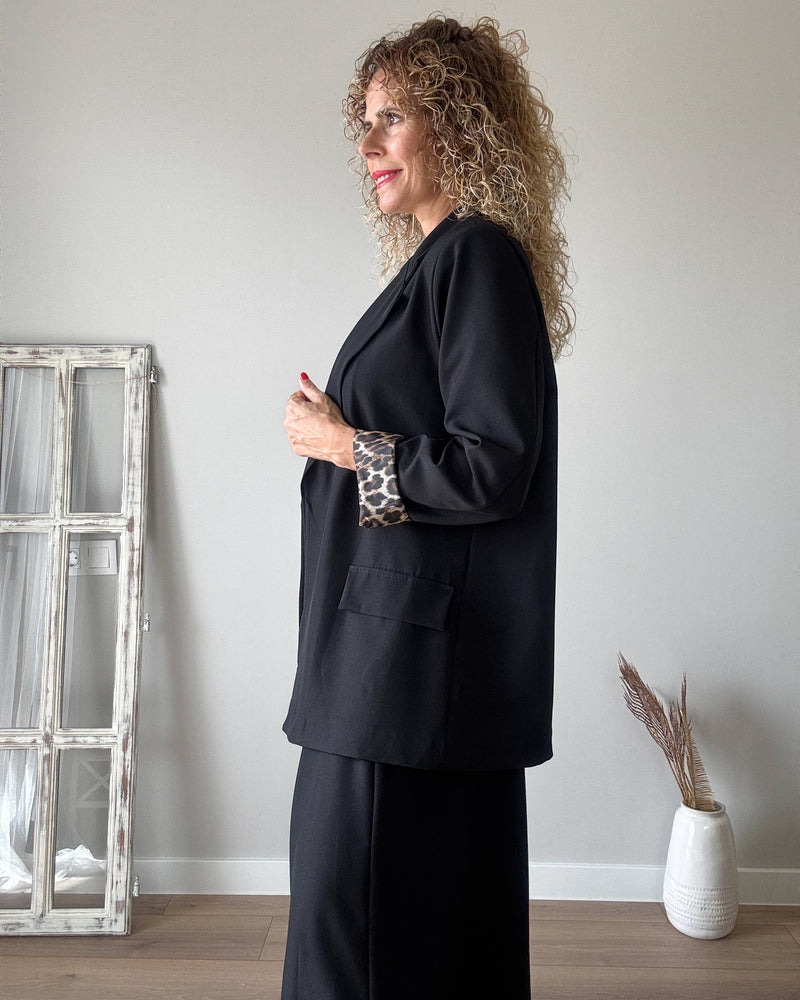 Blazer negra oversize