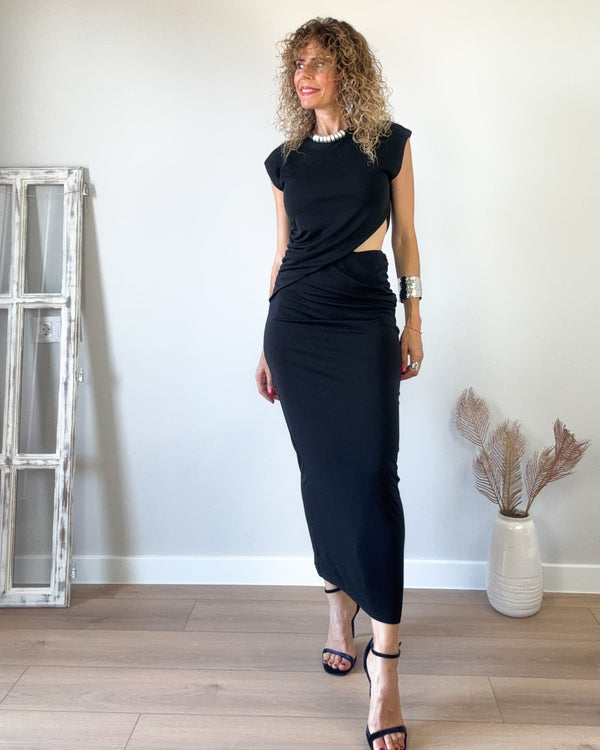 Vestido negro drapeado