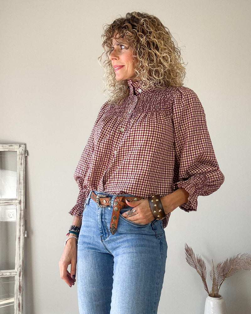 Blusa cuadros engomada