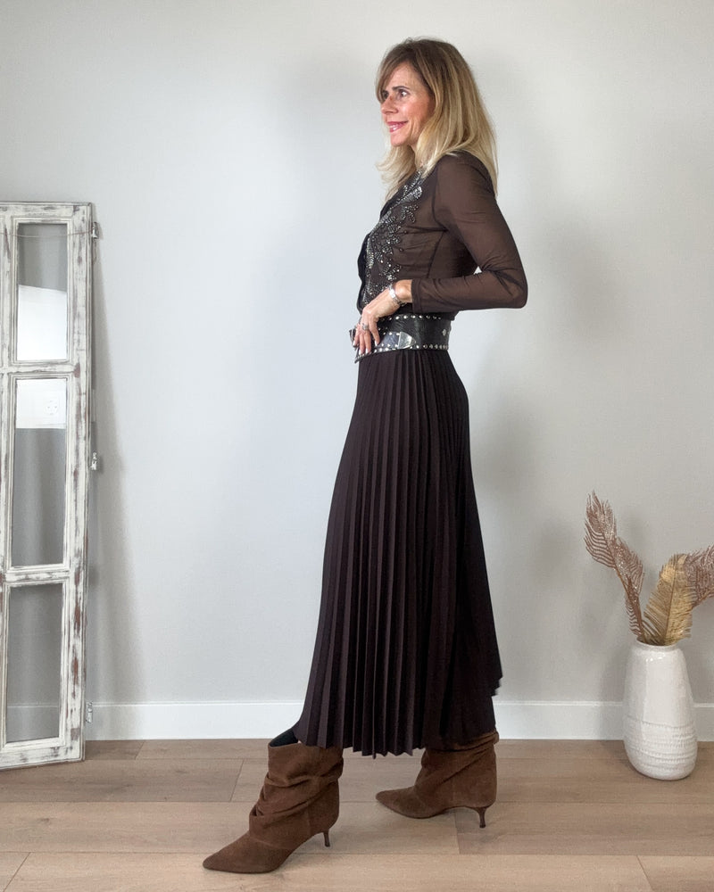 Falda plisada chocolate