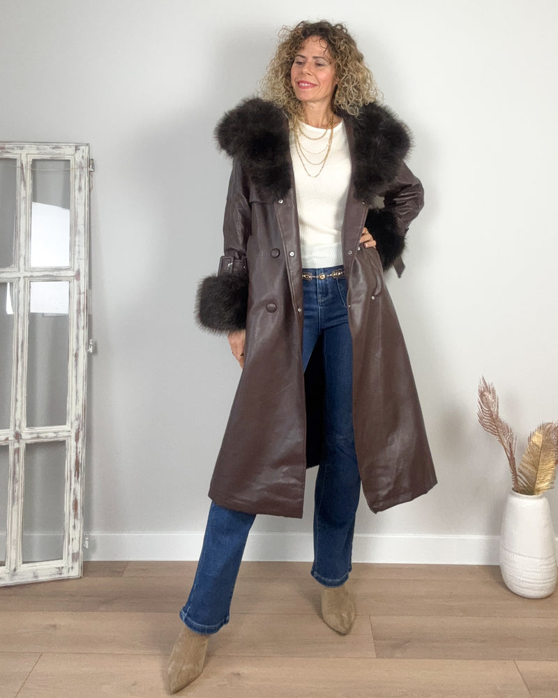 Abrigo polipiel marrón