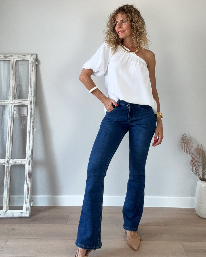 Blusa blanca hombro