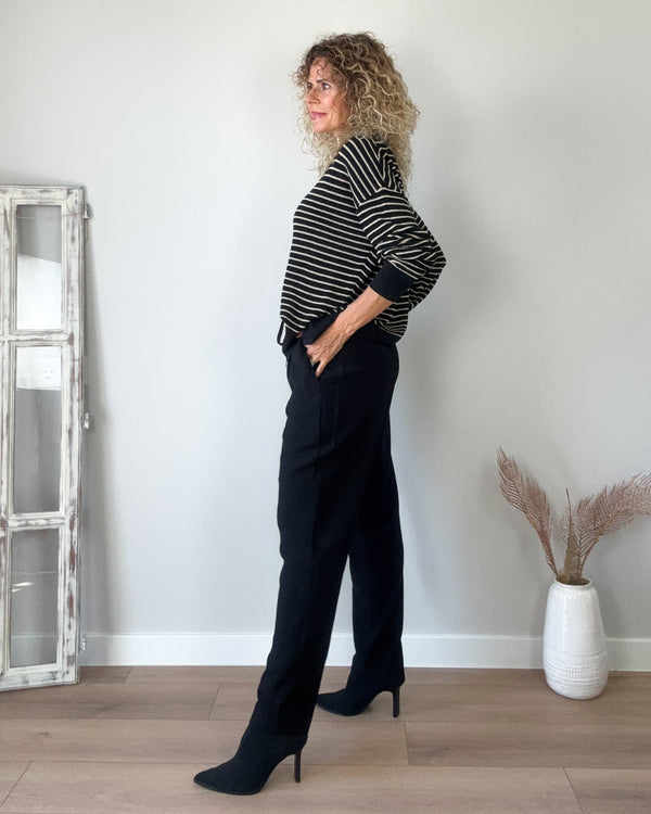 Pantalón negro cordón