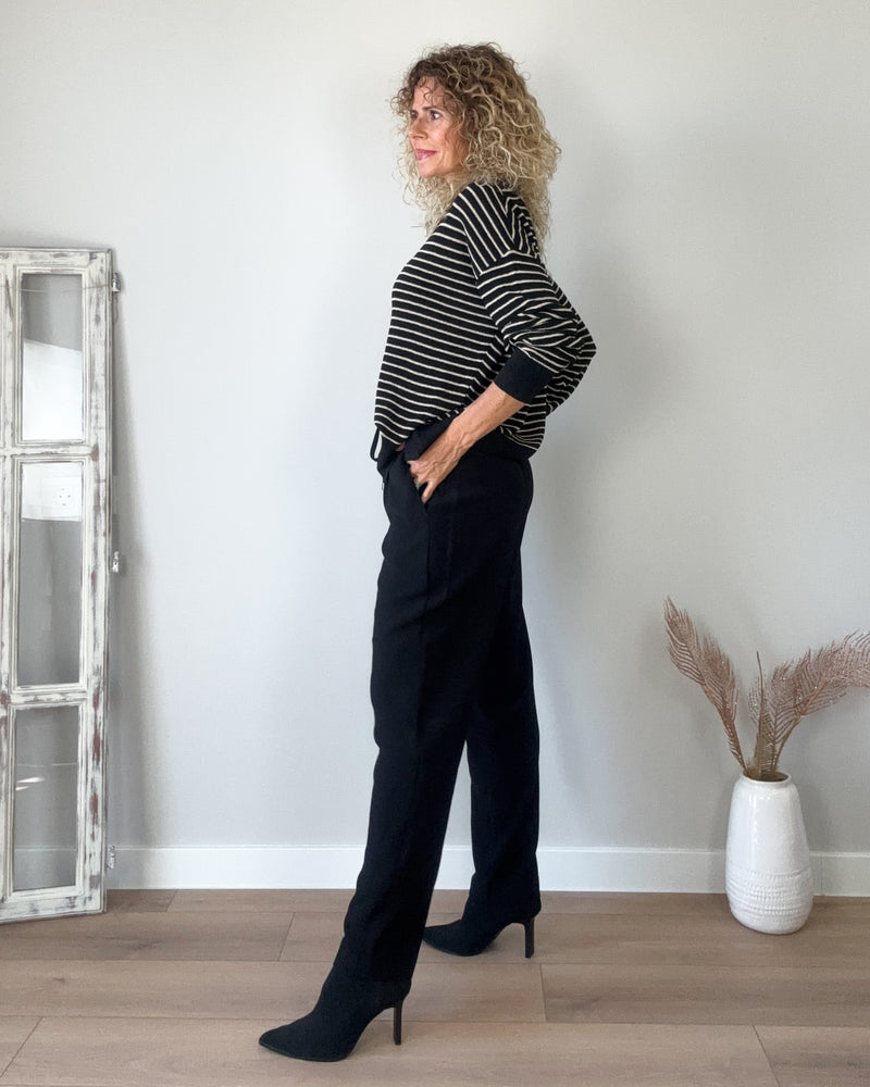 Pantalón negro cordón