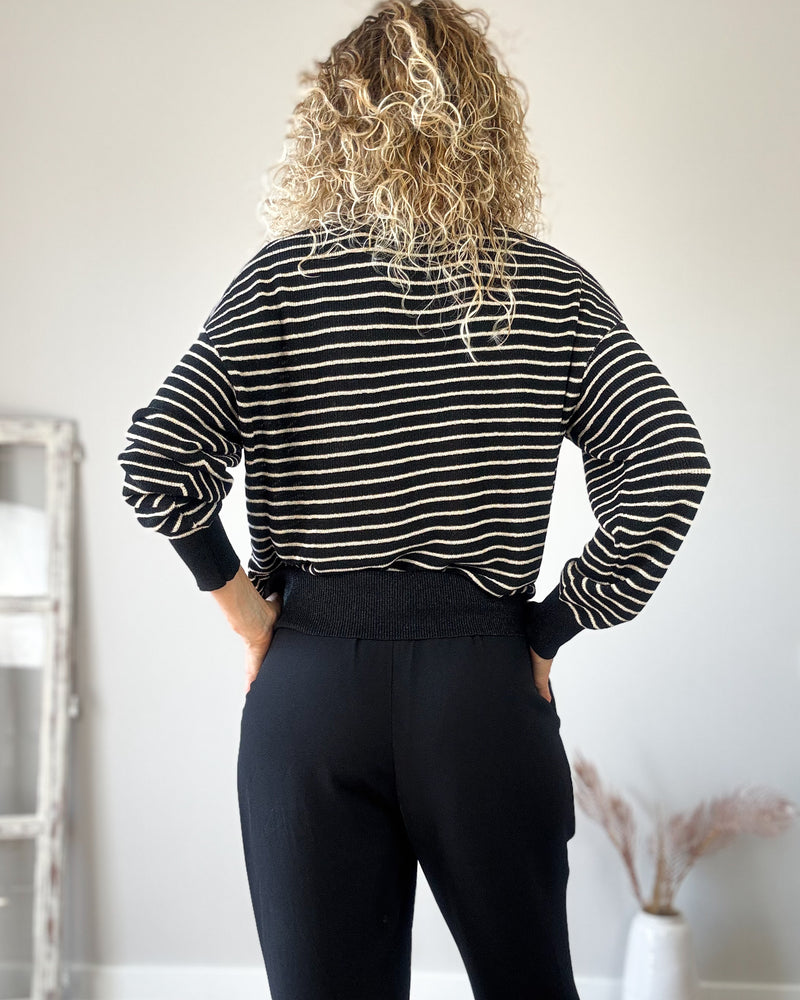 Pantalón negro cordón