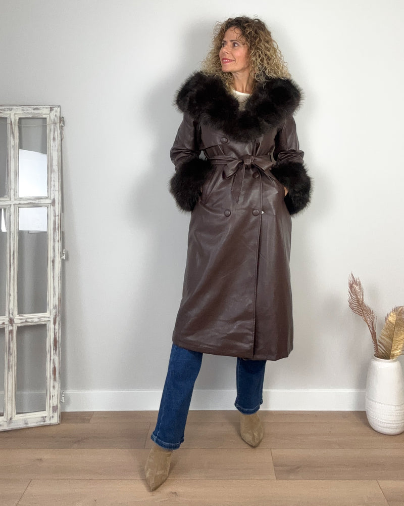 Abrigo polipiel marrón