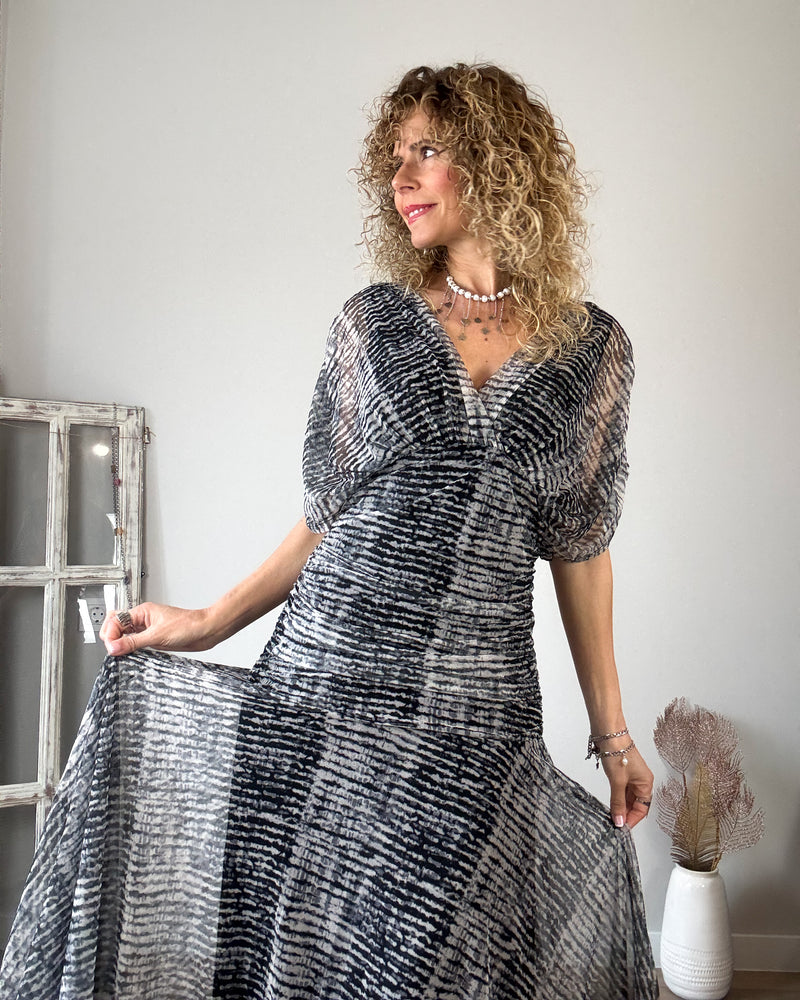 Vestido tul negro blanco
