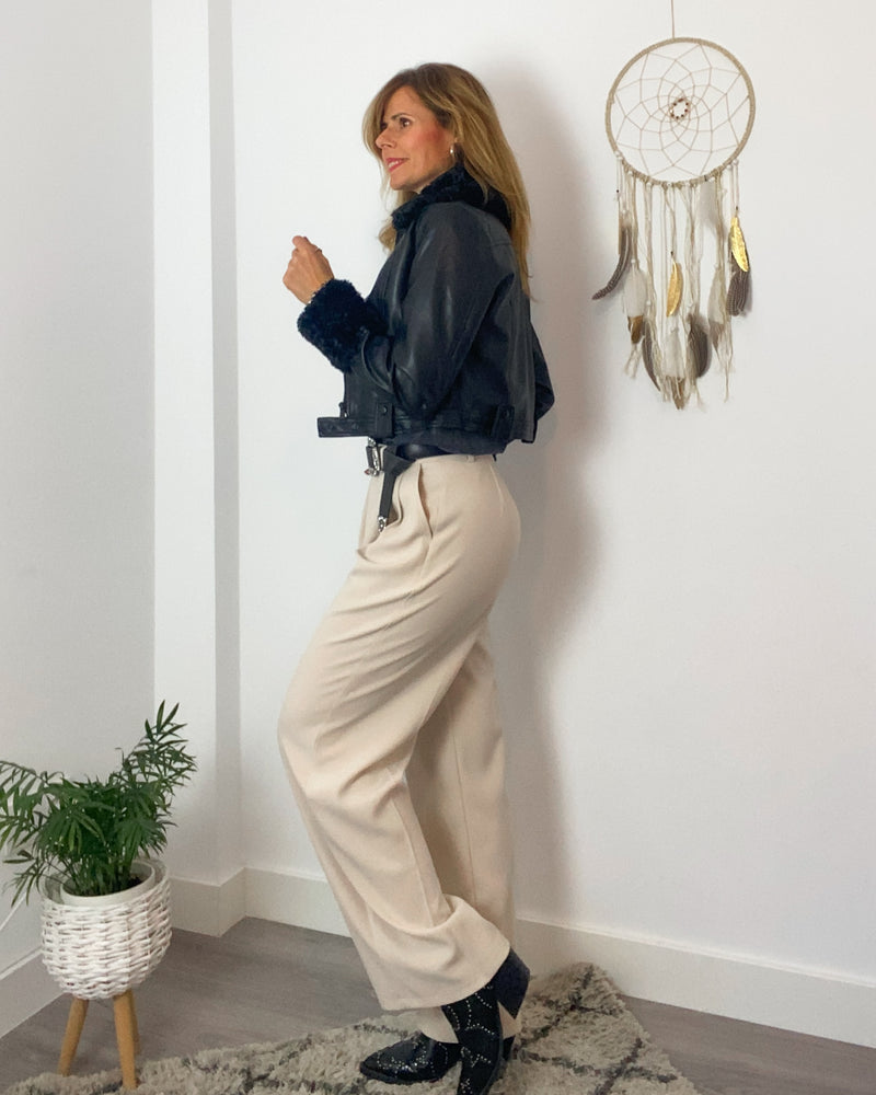 Pantalón fluído beige