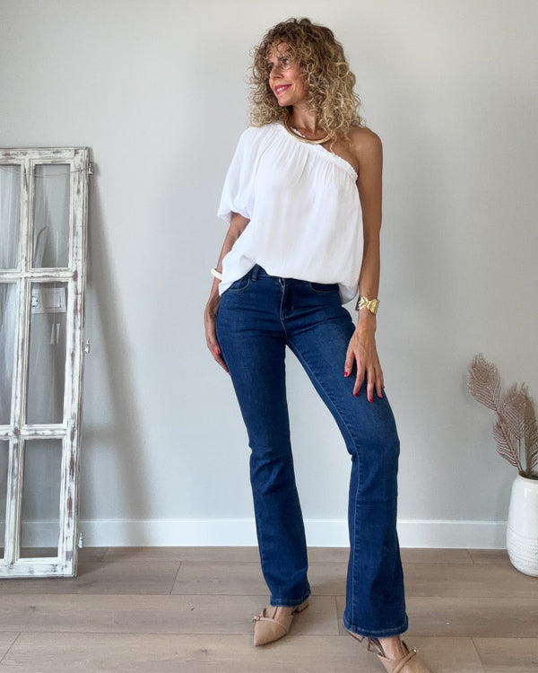 Blusa blanca hombro