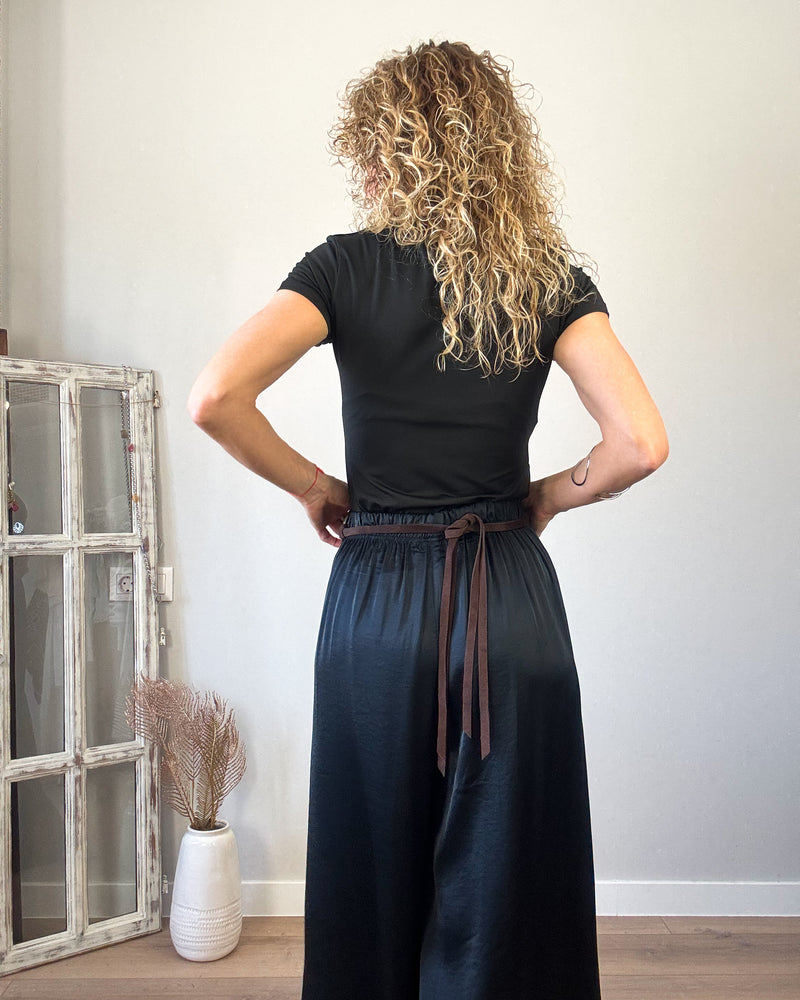 Pantalón dark fluído