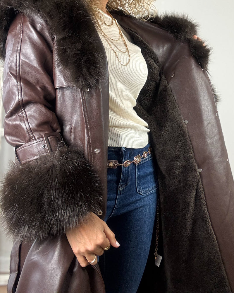 Abrigo polipiel marrón