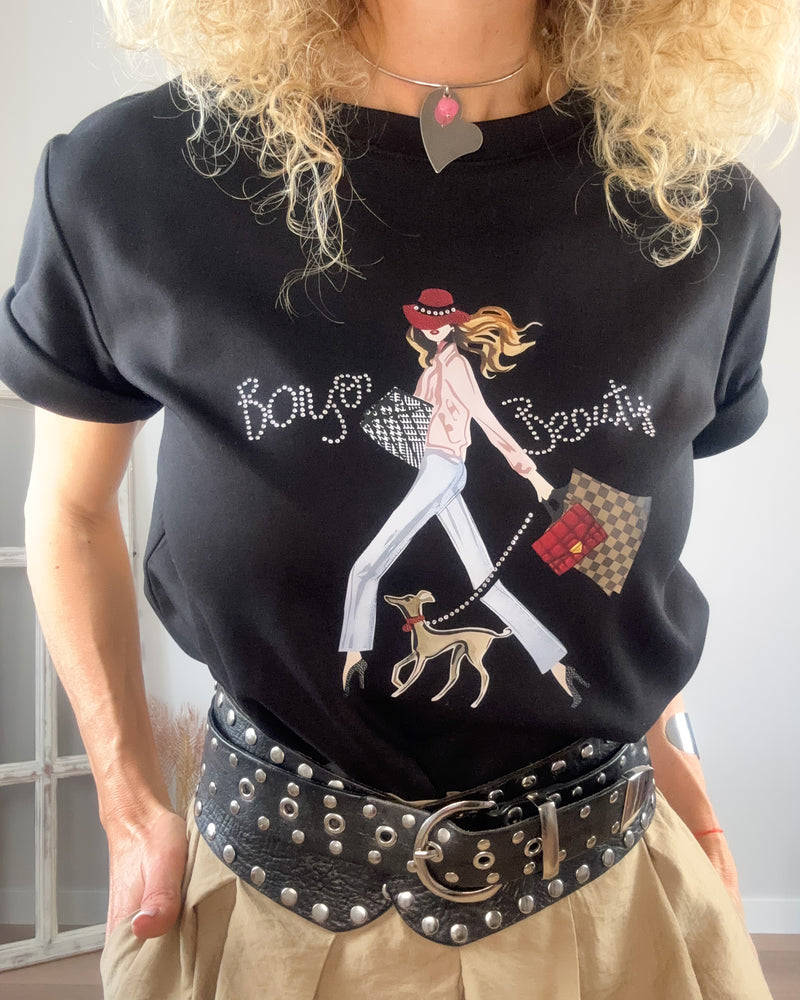 Camiseta negra ilustración