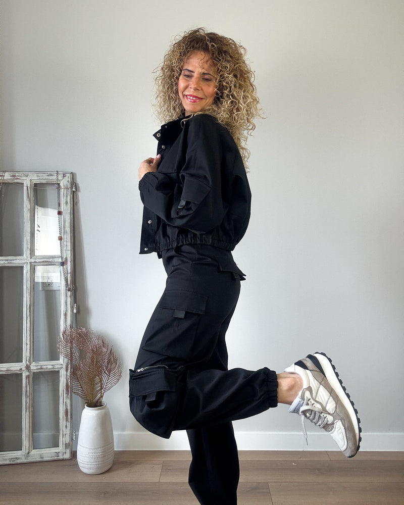 Conjunto pantalon chaqueta negra