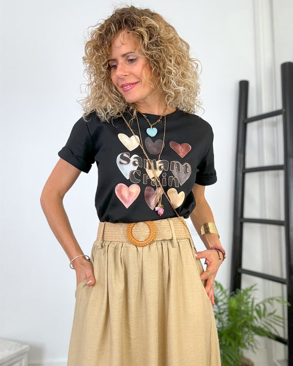 Camiseta corazones camel