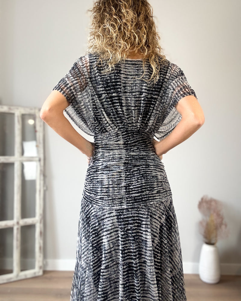 Vestido tul negro blanco