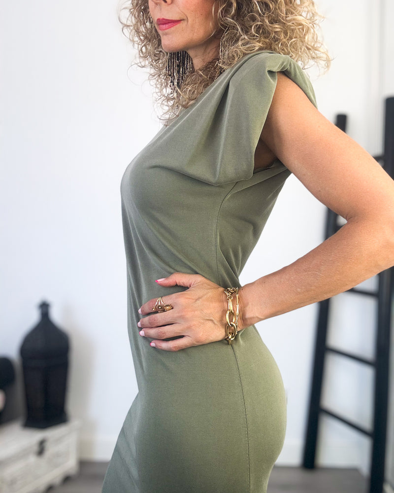 Vestido hombrera oliva