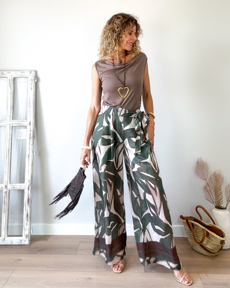 Pantalón verde palazo