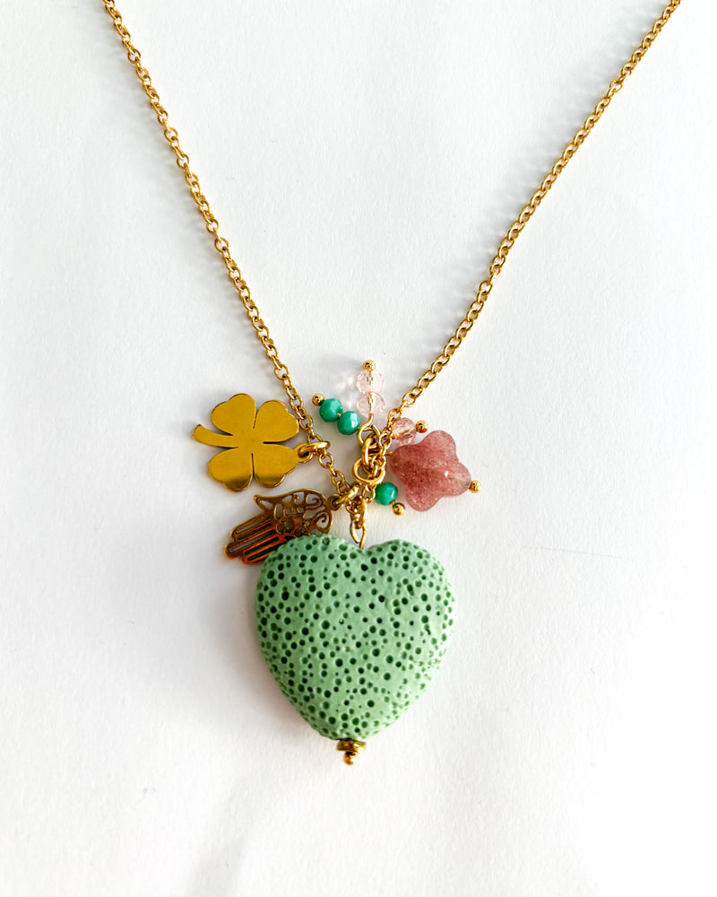 COLLAR CORAZÓN MENTA