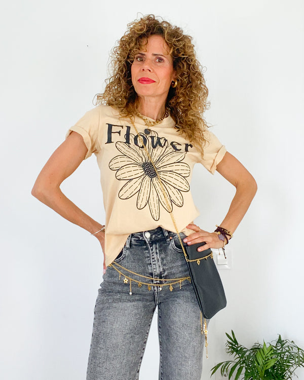 Camiseta flower camel