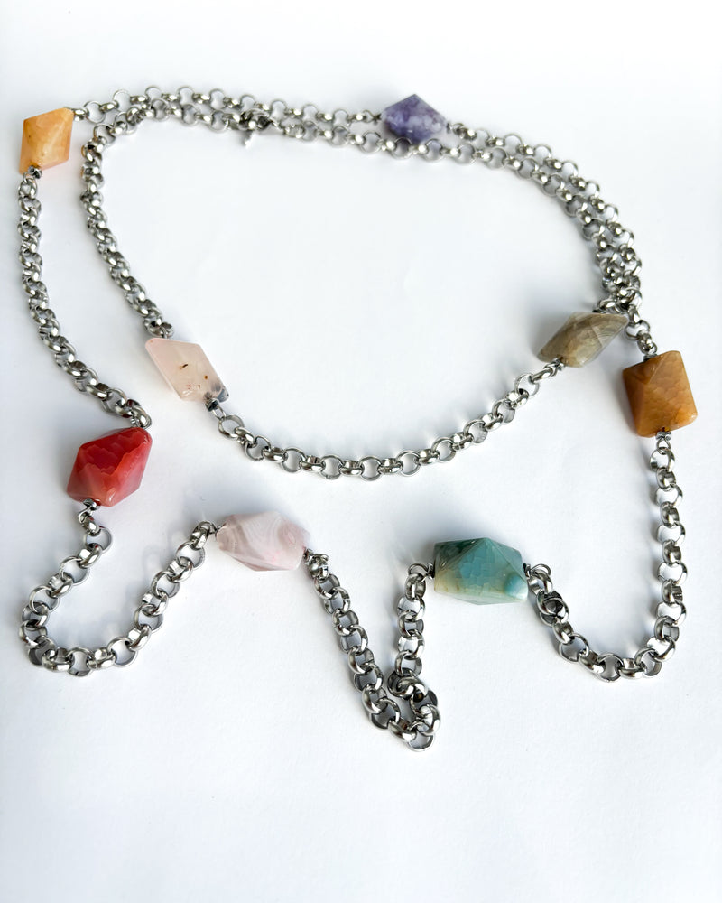 COLLAR PIEDRAS COLOR