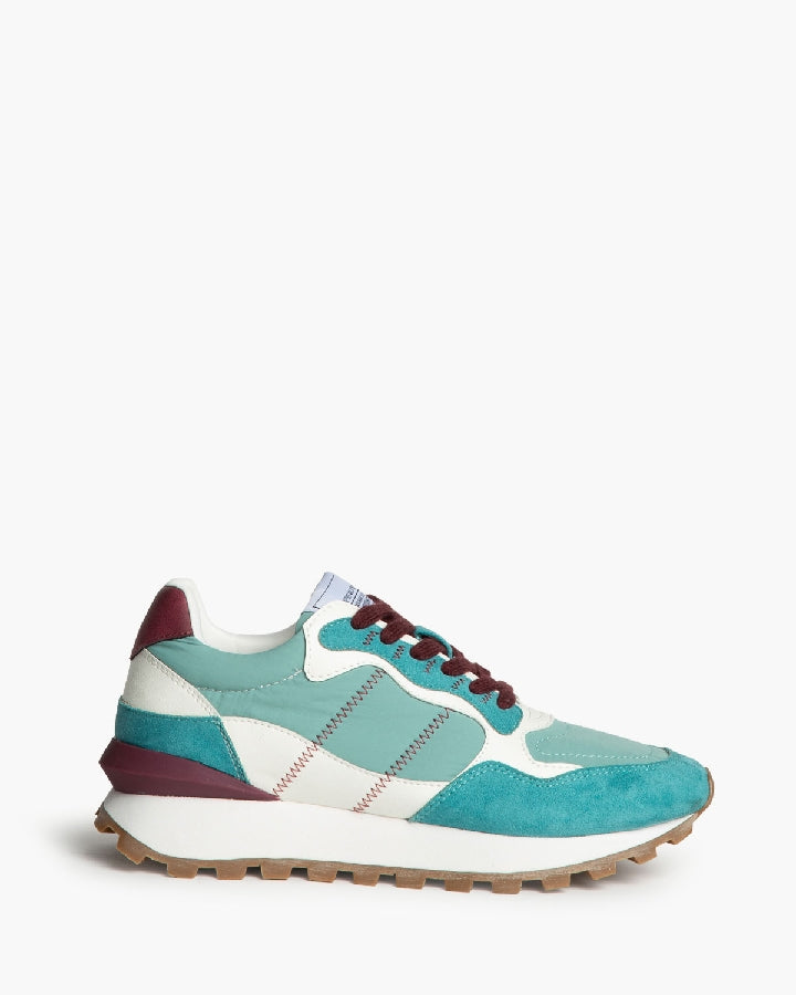 Deportiva sport turquesa