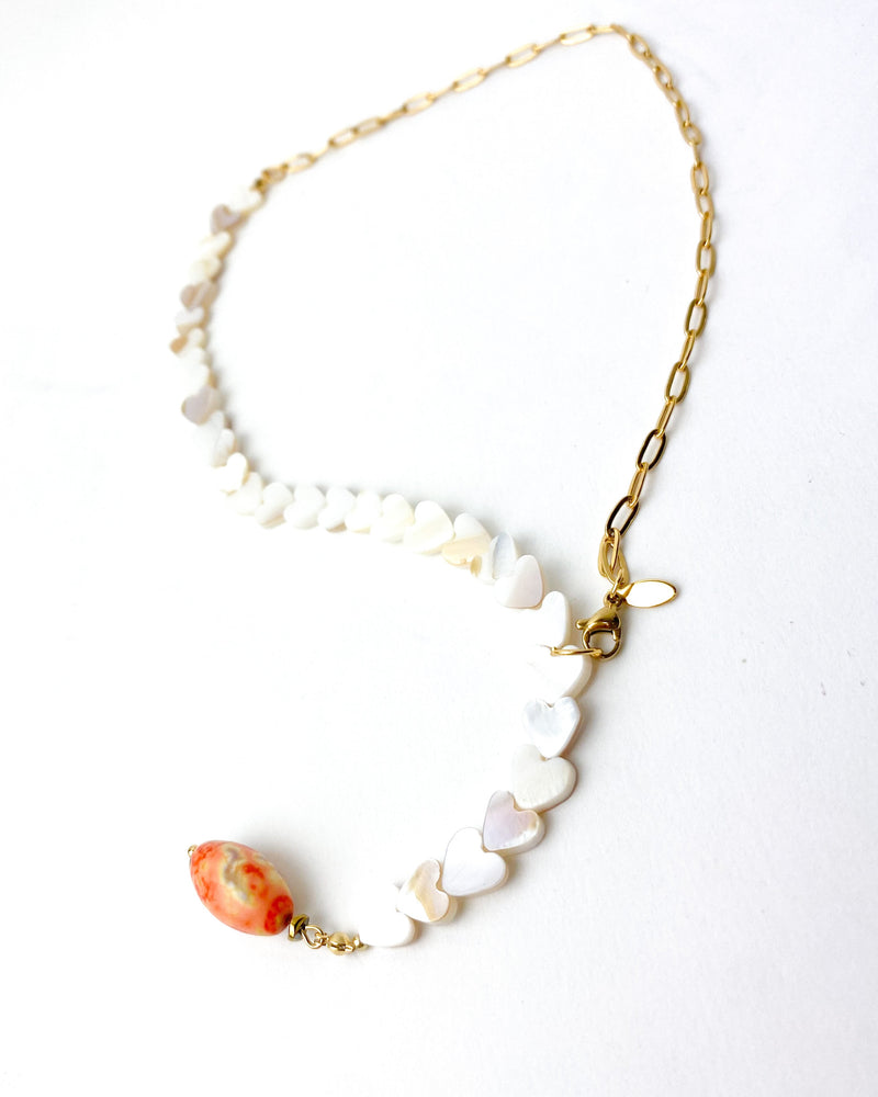 COLLAR CORAZÓN CONCHA