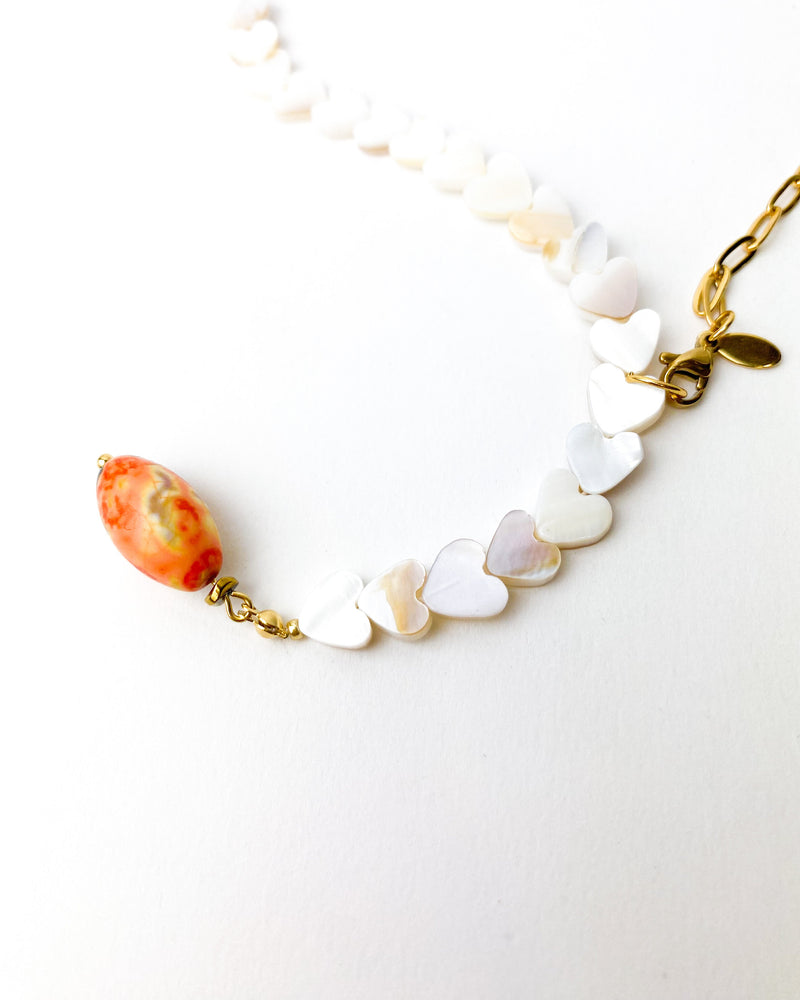 COLLAR CORAZÓN CONCHA