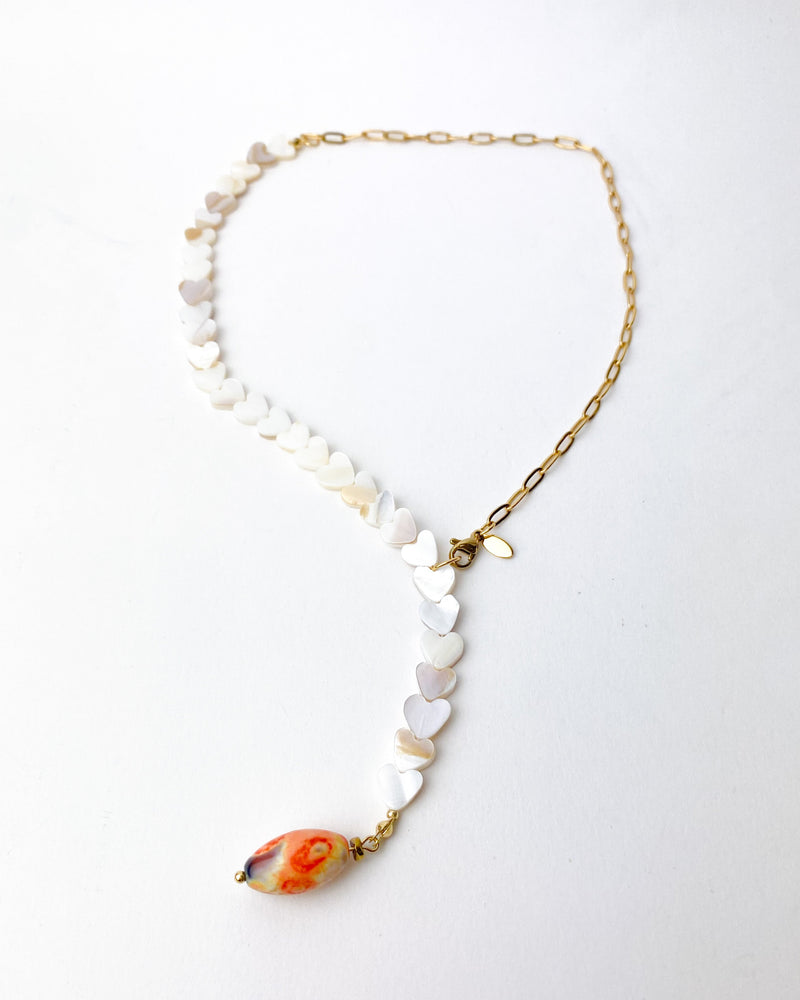 COLLAR CORAZÓN CONCHA